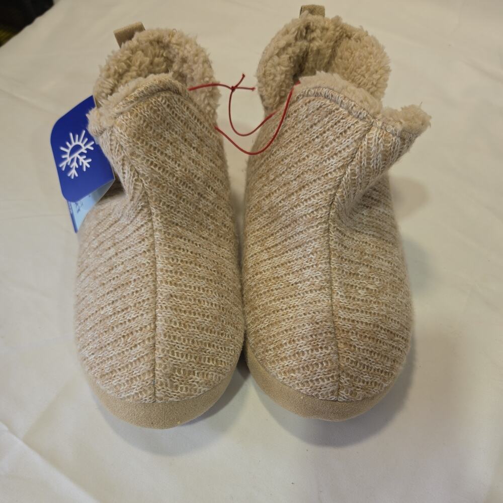 Dearfoams Tan Cream Khaki Booties Slippers Size Medium 7-8 NEW Dearfoam NWT B8